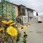 Apartmaji Hrvatin V Kortah *