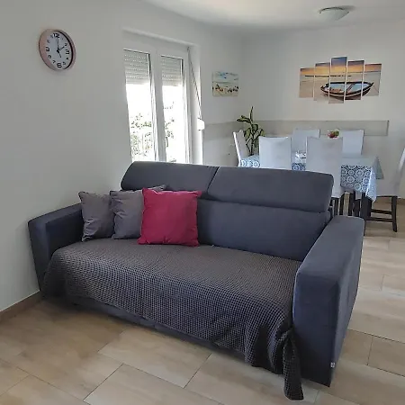 Appartamento Apartmaji Hrvatin V Kortah