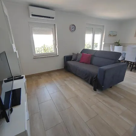 Апартаменты Apartmaji Hrvatin V Kortah