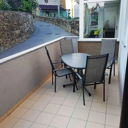 Apartmaji Hrvatin V Kortah Appartamento