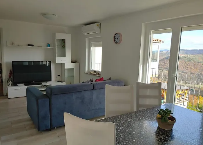 Apartmaji Hrvatin V Kortah