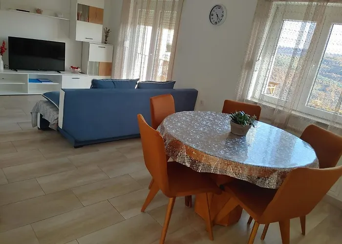 Apartmaji Hrvatin V Kortah